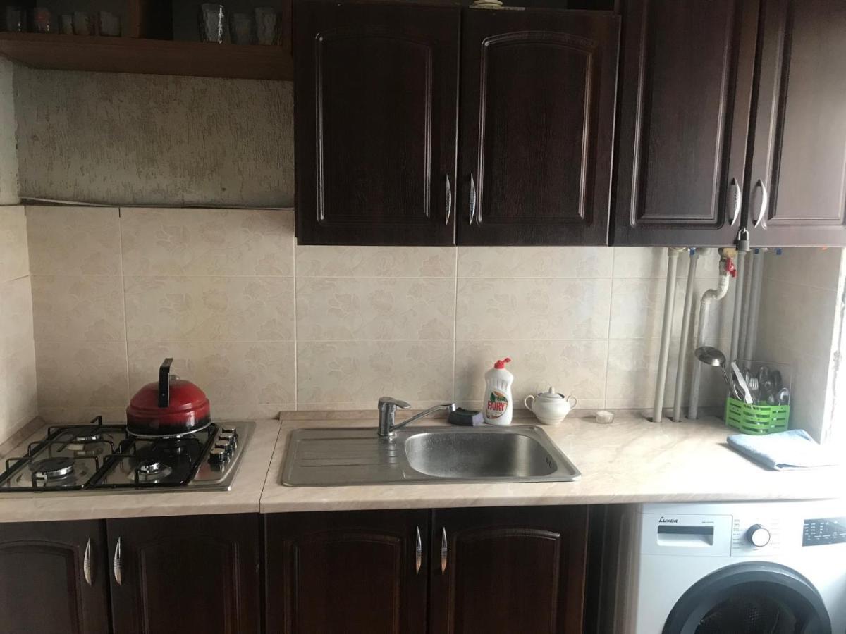 Khmelʼnytsʼkyy 2К Апартаменты Возле Жд Вокзала И Академии 096-55-48-111 מראה חיצוני תמונה
